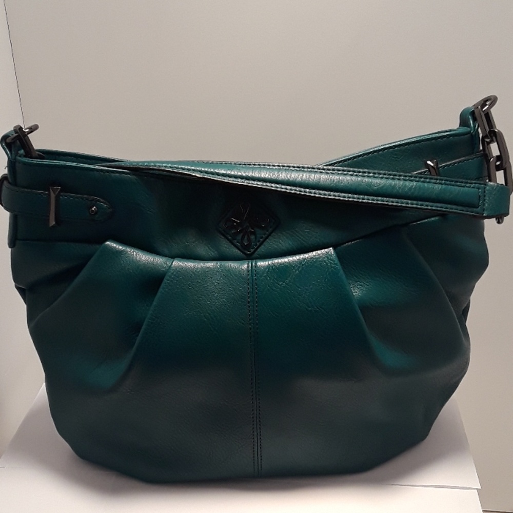 Vera Wang Handbag